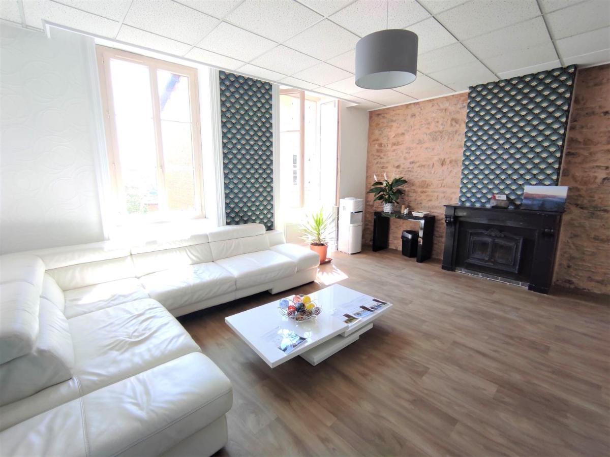 Appartement Oingt - Les Meublés des Pierres Dorées Theize Esterno foto