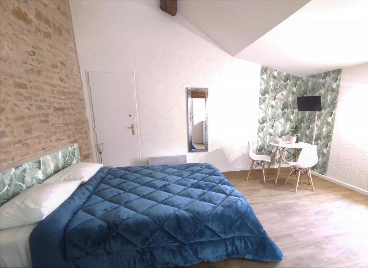 Appartement Oingt - Les Meublés des Pierres Dorées Theize Esterno foto
