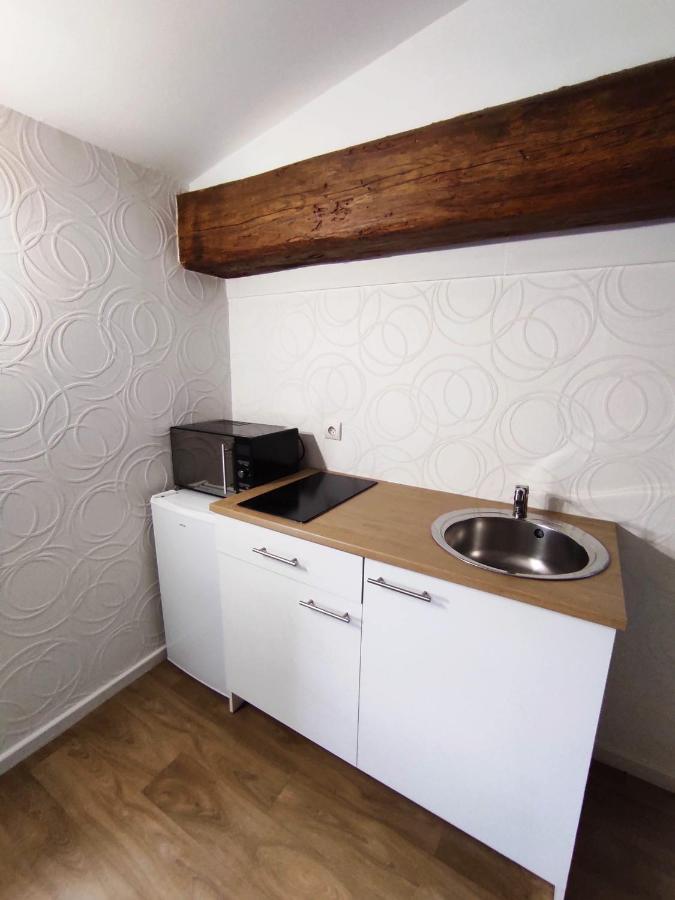 Appartement Oingt - Les Meublés des Pierres Dorées Theize Esterno foto